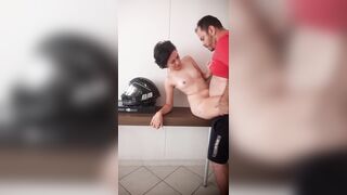 Young Girl Has No Money and Pays the Delivery Guy With Sex