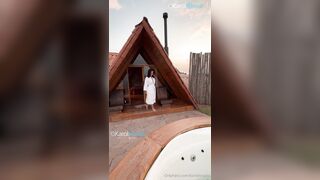 Karol Rosado having sex in the desert with her boss in a jacuzzi