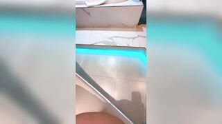 Having sex with a beautiful model in a motel in Mexico City