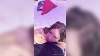 Valeria Castañeda fucking on all fours with a stranger