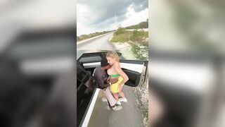 Vanessa Bohorquez fucking outdoors on the roadside with a BBC